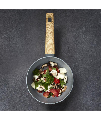 CASSEROLE ALU FORGE MANCHE EFFET BOIS 18CM