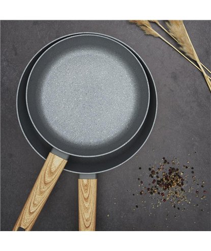 POELE ALUMINIUM FORGE MANCHE EFFET BOIS 20CM